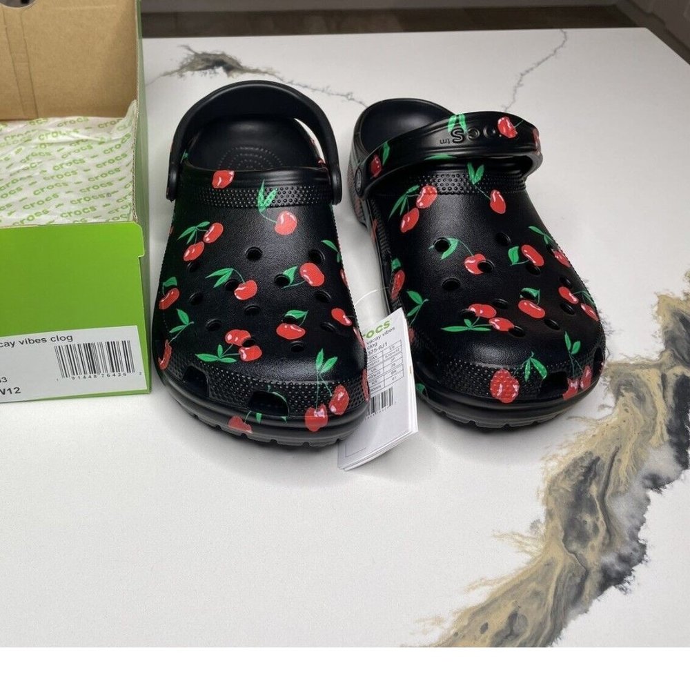 Crocs Classic Vacay Vibes Clog Black Cherry Slip On Sandal Mens 10 Womens 12